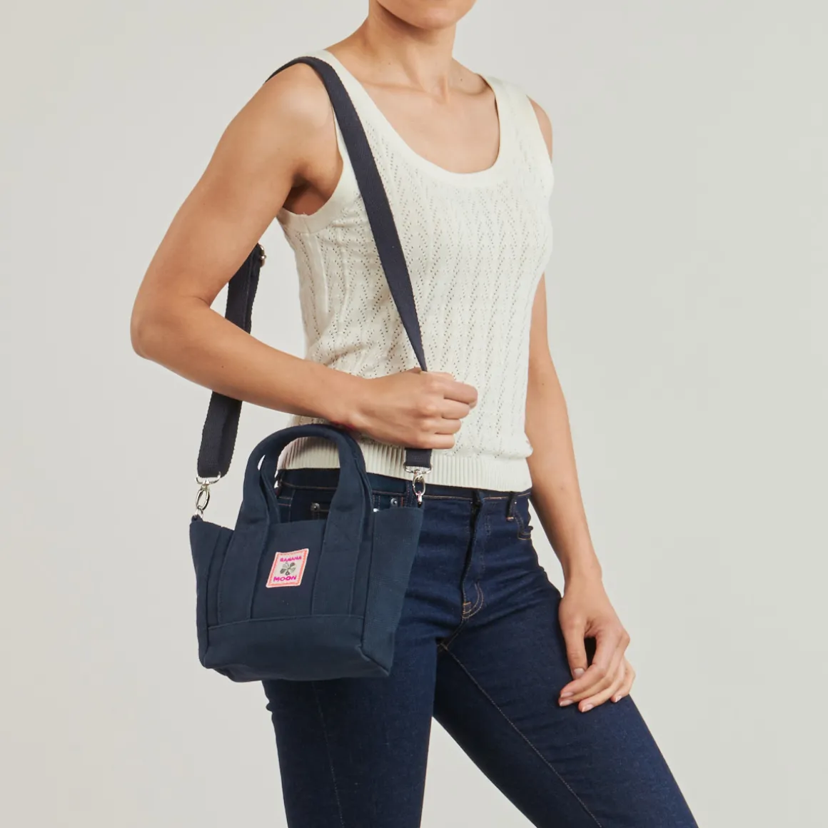 Banana Moon - MAIKO CLEMO