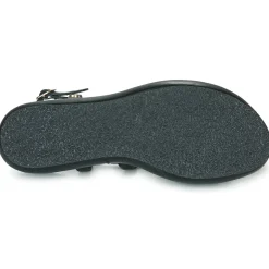 Betty London - AGNES