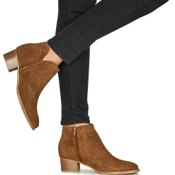 Betty London - ALINE