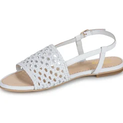 Betty London - ALISSA