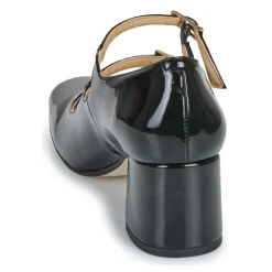 Betty London - BRUNALIA