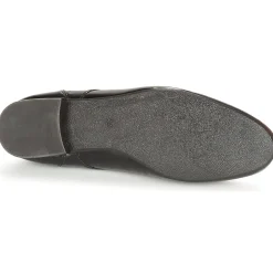 Betty London - CHAROL