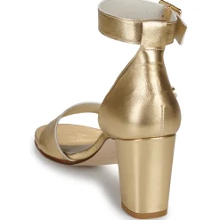 Betty London - CRETA