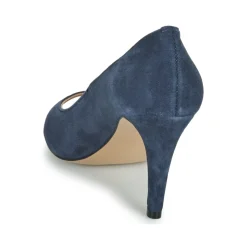 Betty London - EMANA