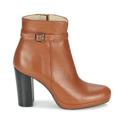 Betty London - GRAZI