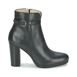 Betty London - GRAZI