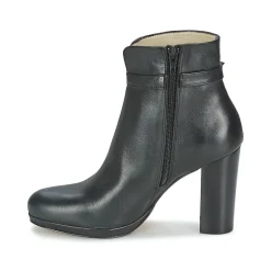 Betty London - GRAZI