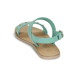 Betty London - IKARI