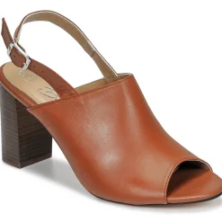 Betty London - JIKOTEGE