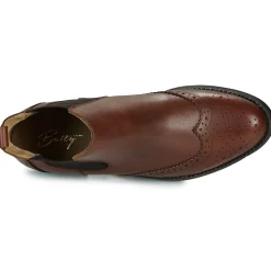 Betty London - NELLA