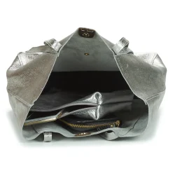 Betty London - SIMONE