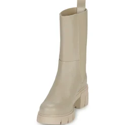 Betty London - SPACY