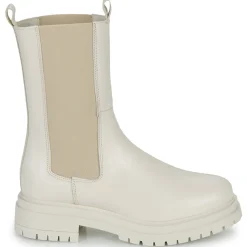 Betty London - VERONIQUE