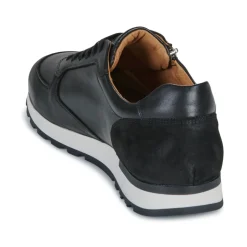 Casual Attitude - BILANO