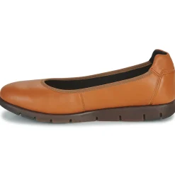 Casual Attitude - HOLMES