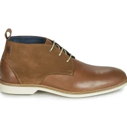 Casual Attitude - JALAYAPE