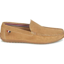 Casual Attitude - JALAYAREI