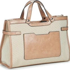 Casual Attitude - LARA