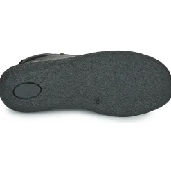 Casual Attitude - NELIO