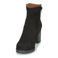 Casual Attitude - NIGALE