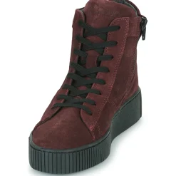 Casual Attitude - NOLWEN