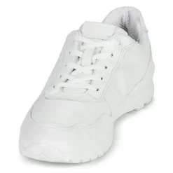 Casual Attitude - NOUCHE