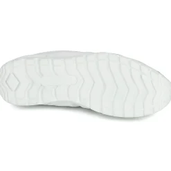 Casual Attitude - NOUCHE