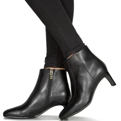 Clarks - SEREN55 TOP