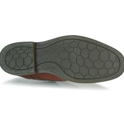 Clarks - UN HUGH LACE