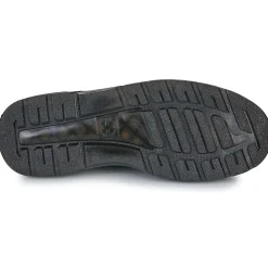 Dr. Martens - Crewson Chukka Padded Black Wyoming