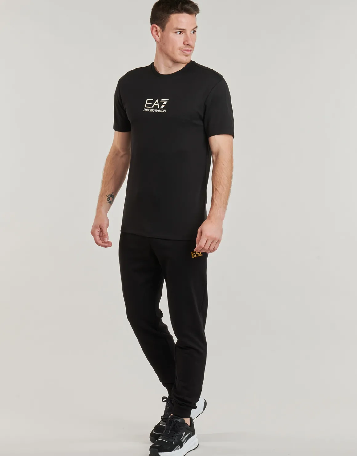 Emporio Armani EA7 - TRAIN GOLD LABEL TEE PUNTO ROMA BIG LOGO  7M000301