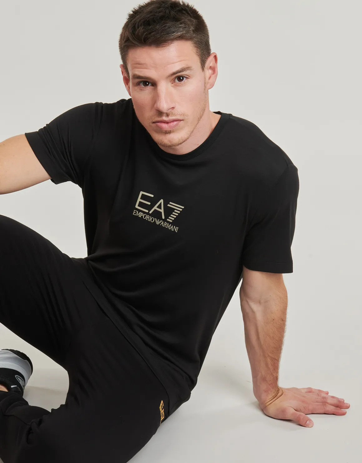 Emporio Armani EA7 - TRAIN GOLD LABEL TEE PUNTO ROMA BIG LOGO  7M000301