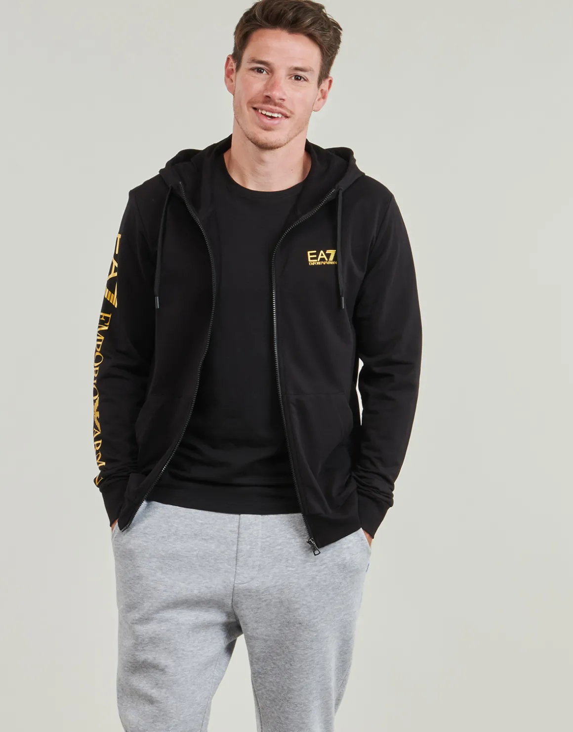 Emporio Armani EA7 - TRAIN LOGO SERIES FZ HOODIE