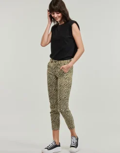 Freeman T.Porter - CLAUDIA SAVUTI