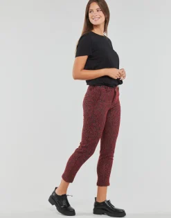 Freeman T.Porter - CLAUDIA CONFETTI