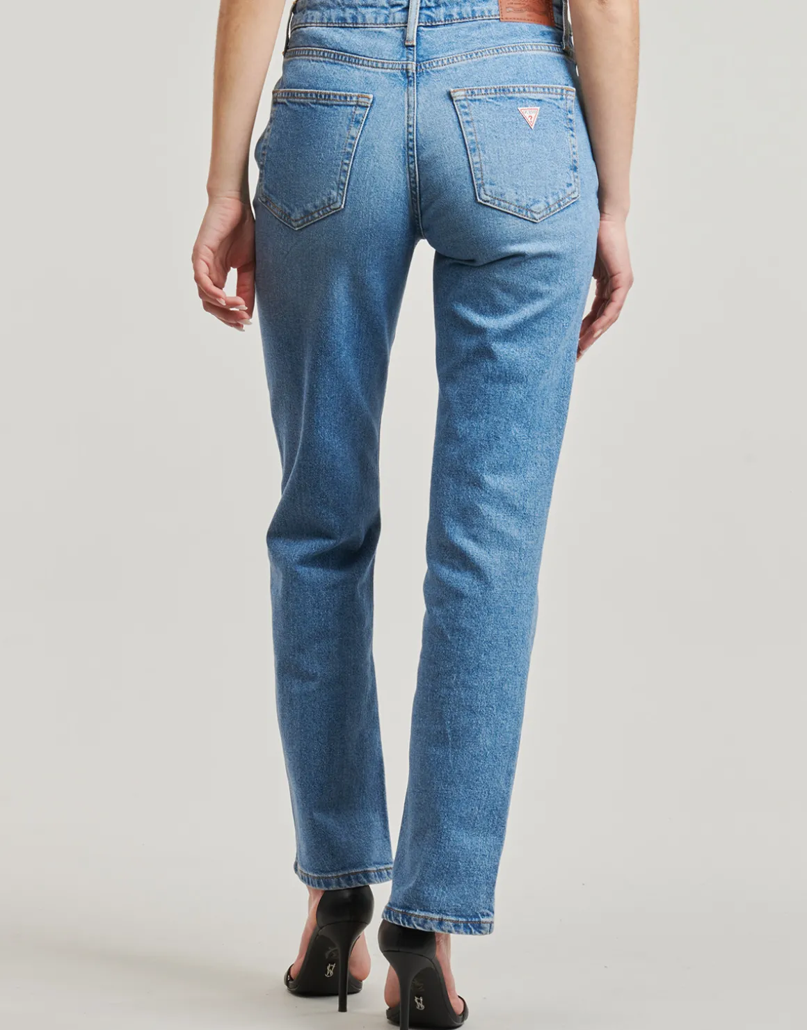 Guess - G08 MID RISE STRAIGHT