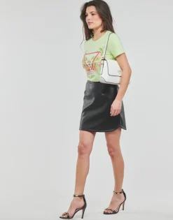 Guess - SS CN TRIANGLE FLOWERS TEE