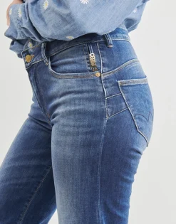 Le Temps des Cerises - BARCY