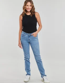 Lee - MARION STRAIGHT