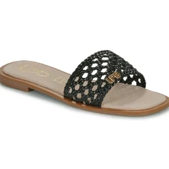 Les Petites Bombes - IOLANDA