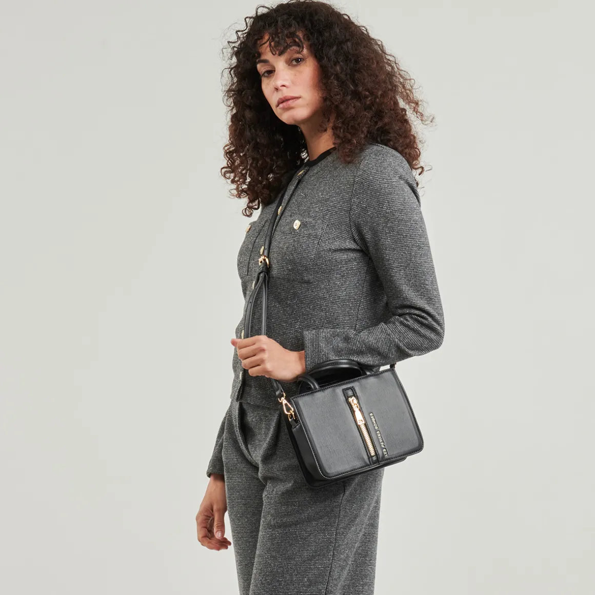 Les Petites Bombes - JOLAINE