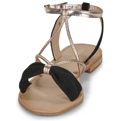 Les Tropéziennes par M Belarbi - HIROMAK SUEDE