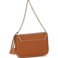 Mac Douglas - BRYAN KIRIBATI S