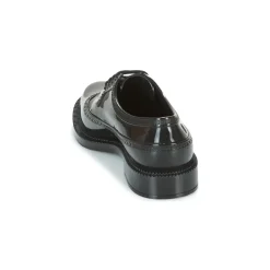 Melissa - CLASSIC BROGUE AD.