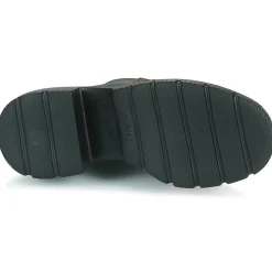 Melissa - MELISSA COSMO BOOT AD