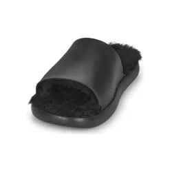 Melissa - MELISSA FLUFFY SIDE AD