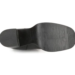 Mjus - MICAELA CHELS