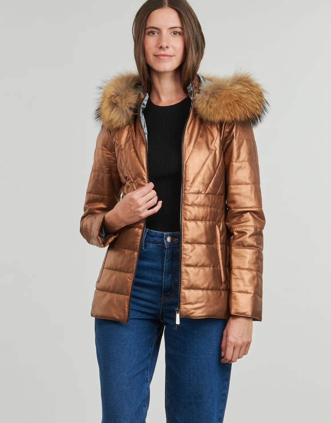 Oakwood - ALOUNA METAL