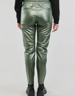 Oakwood - GIFT METAL