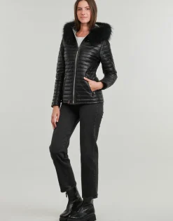 Oakwood - MANDY (raccoon fur)